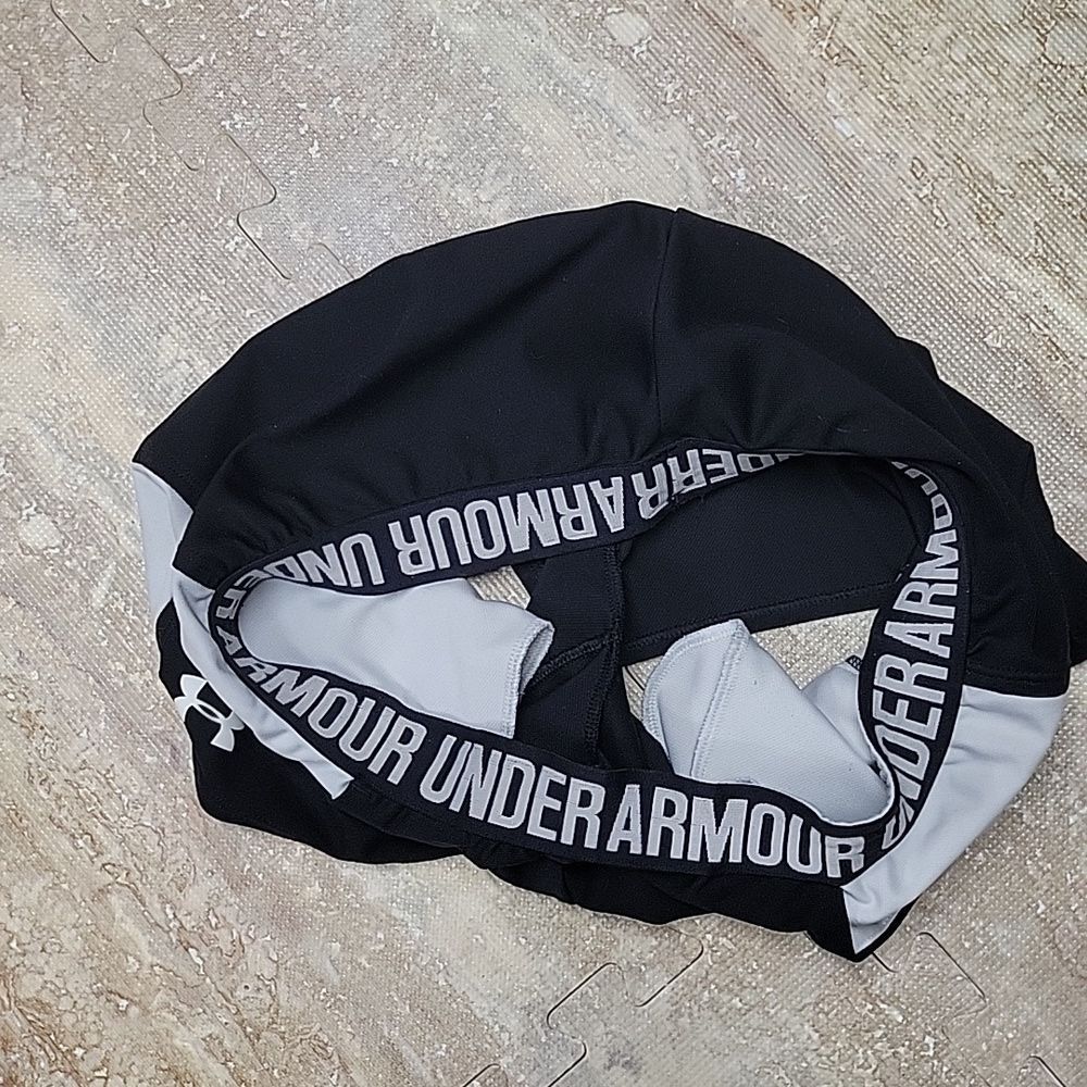 UNDERARMOUR MENS ELASTIC WAIST SHORTS SIZE MEDIUM HAS POCKETS - Picture 5 of 7